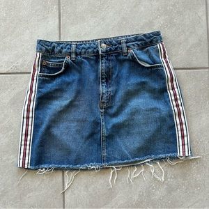 Topshop Moto Blue Jean Denim Mini Skirt with Stripe Design Size 6